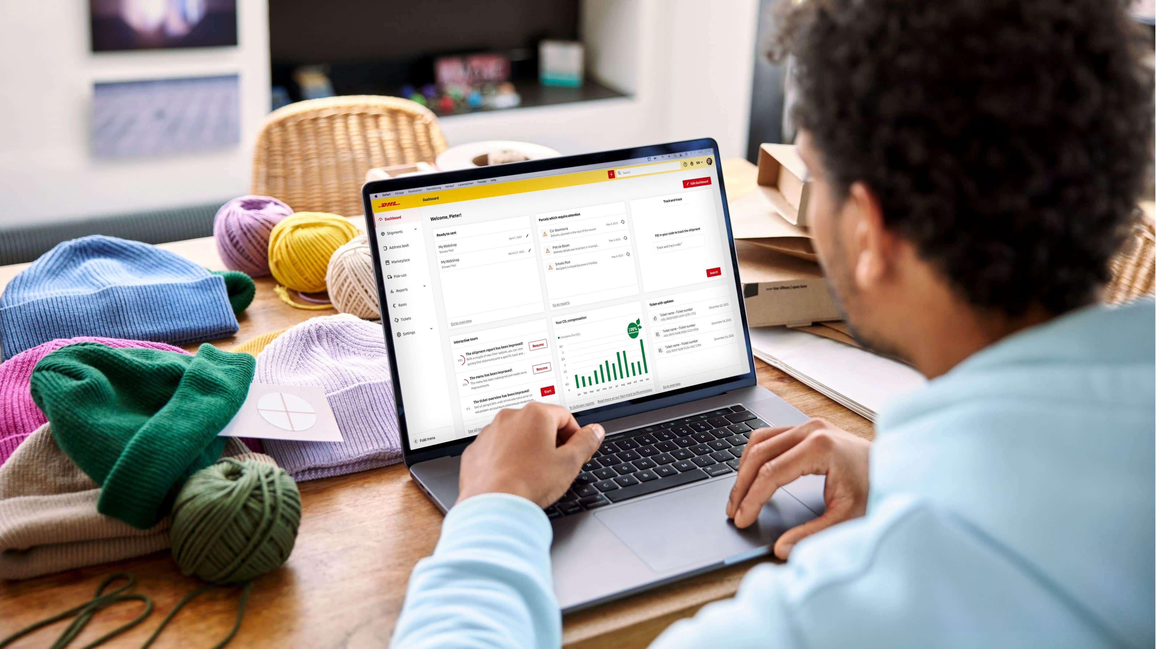 Business shipper works with My DHL Portal