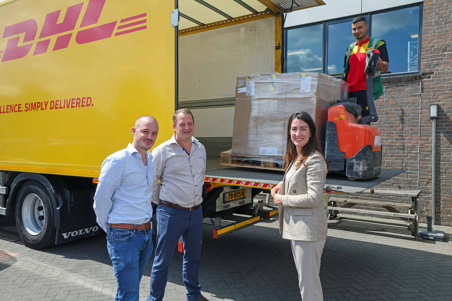 DHL & Vogel's Products
