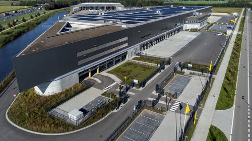 DHL CentralHub Zwolle aan de Pommerenstraat