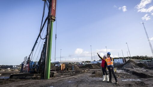 DHL groene sorteerlocaties DHL bouwt groene sorteerlocaties