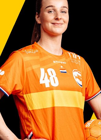 Dione Housheer